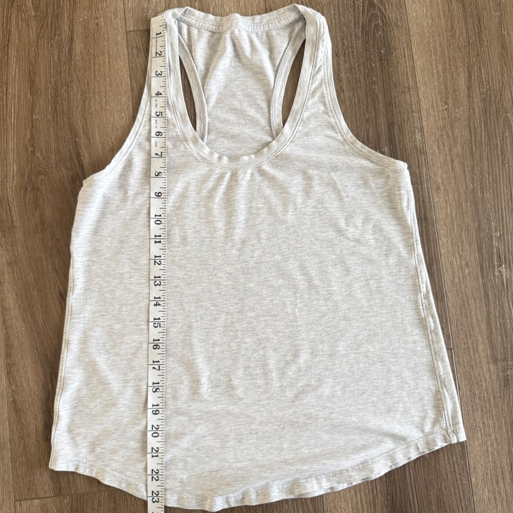 Lululemon Love Tank Top Heathered Light Grey - Size 6 - Picture 6 of 6